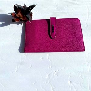 👜Pre Loved TOD’S Textured Leather-Ladies Wallet